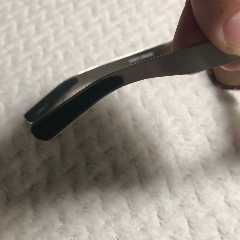 Tortoise Shell Sunglasses - Picture 5 of 5